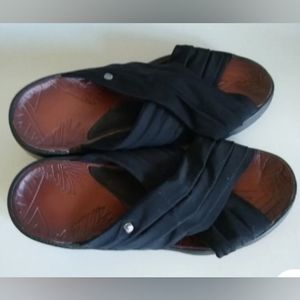 B Zees Womens Knockout Black  Sandal